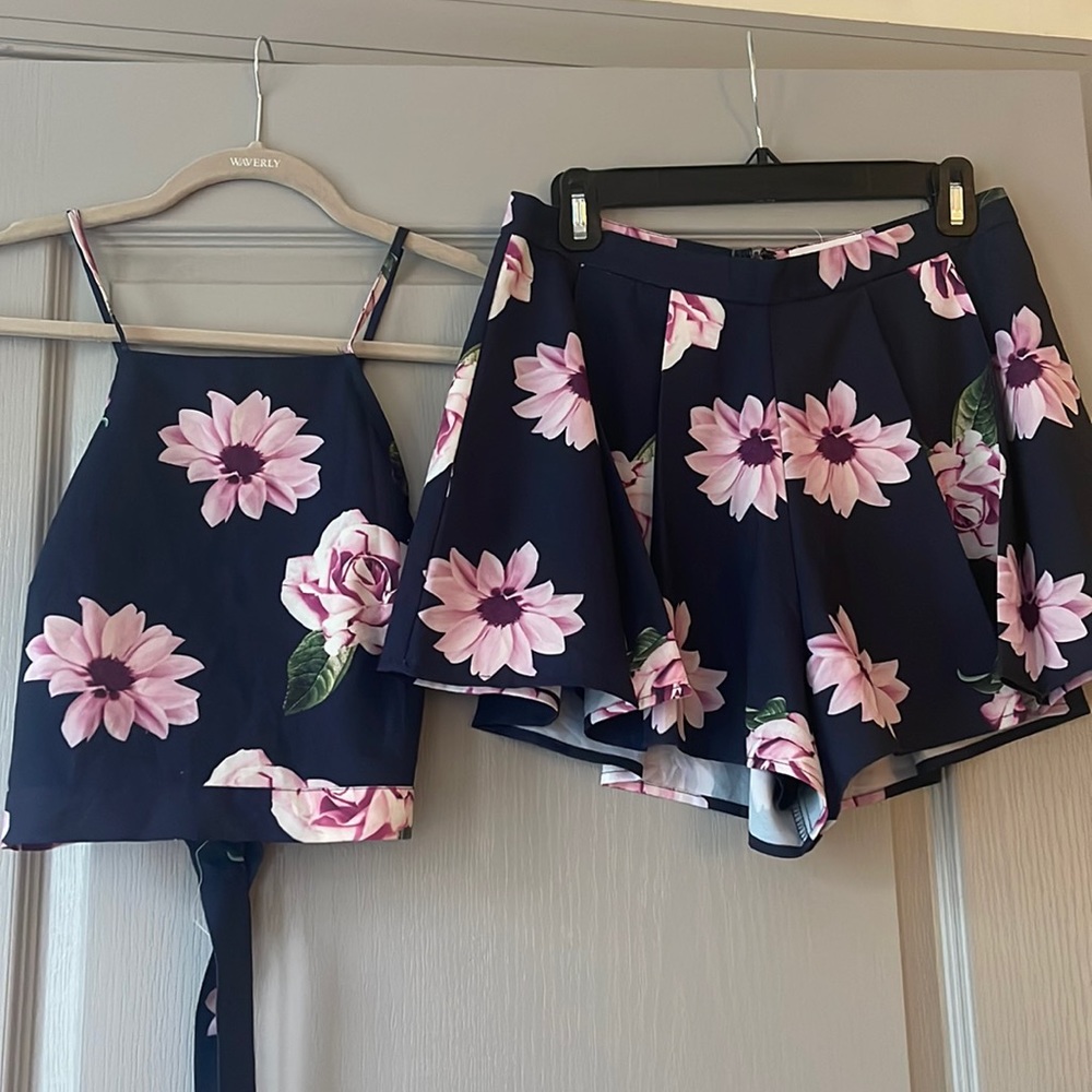 L’ATISTE Two Piece Floral Set